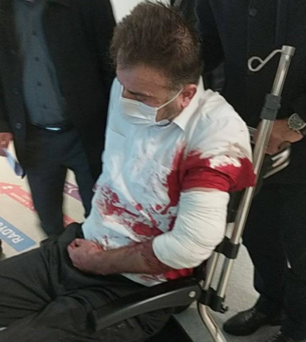 Eyüpsultan'da İETT şoförüne ve otobüse saldırı