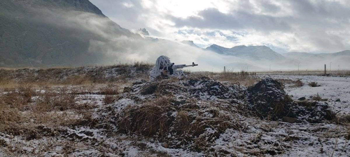 Mehmetçik'in keskin nişancı eğitiminden kareler