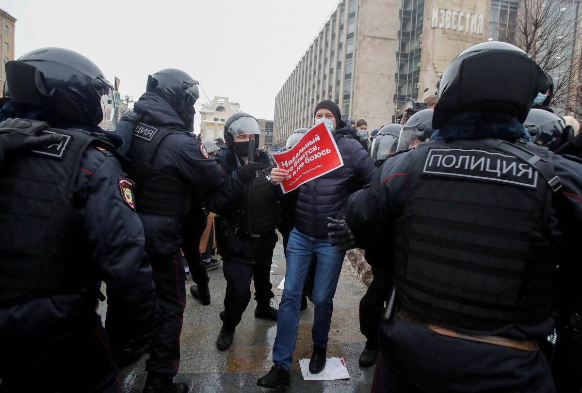 Rusya'nın doğu kentlerinde ‘Aleksey Navalnıy’ protestoları başladı