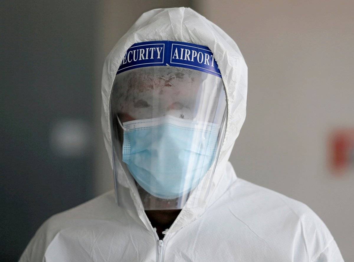 Koronavirüsten korunmak için iksir içen Sri Lankalı bakan, virüse yakalandı