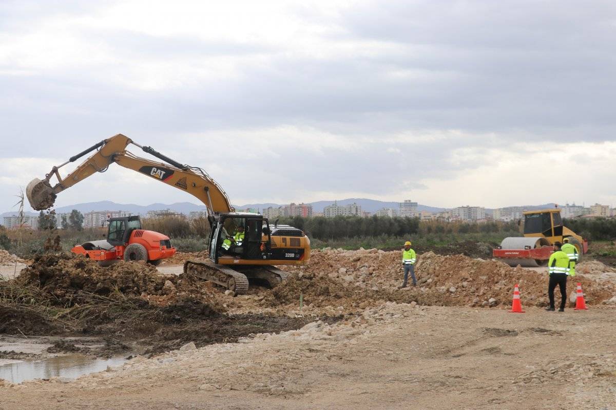 Arnavutluk’ta Türkiye’nin söz verdiği hastanenin yapımına başlandı