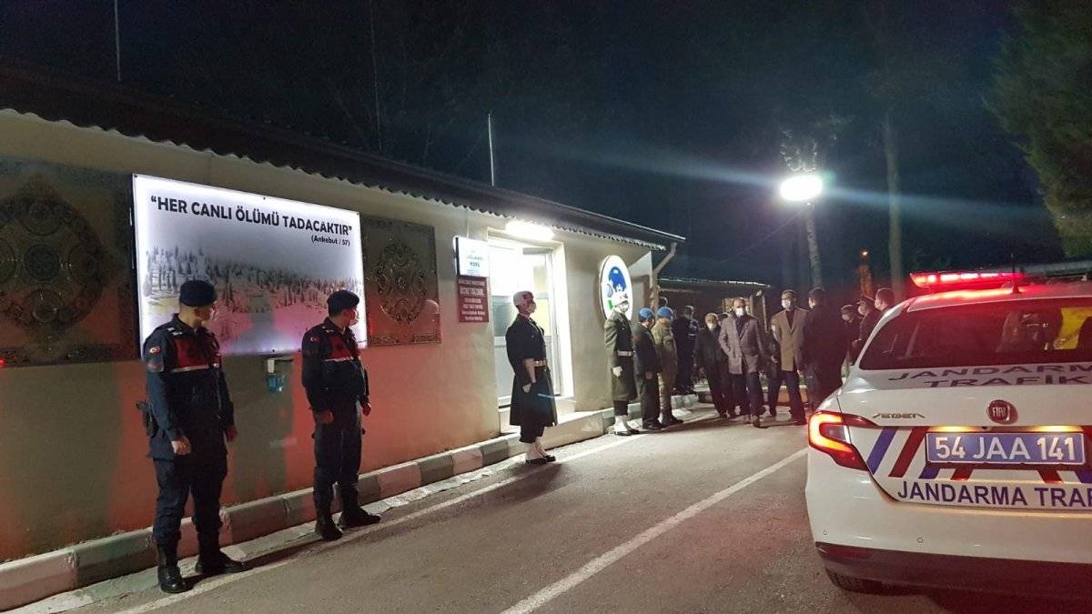 Hakkari'de şehit düşen Gedik’in naaşı Sakarya’ya getirildi