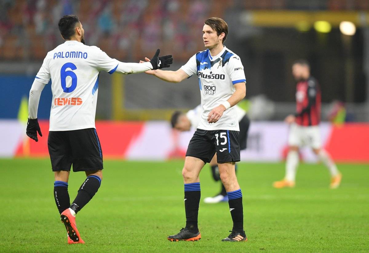 Serie A'da lider Milan, Atalanta'dan fark yedi