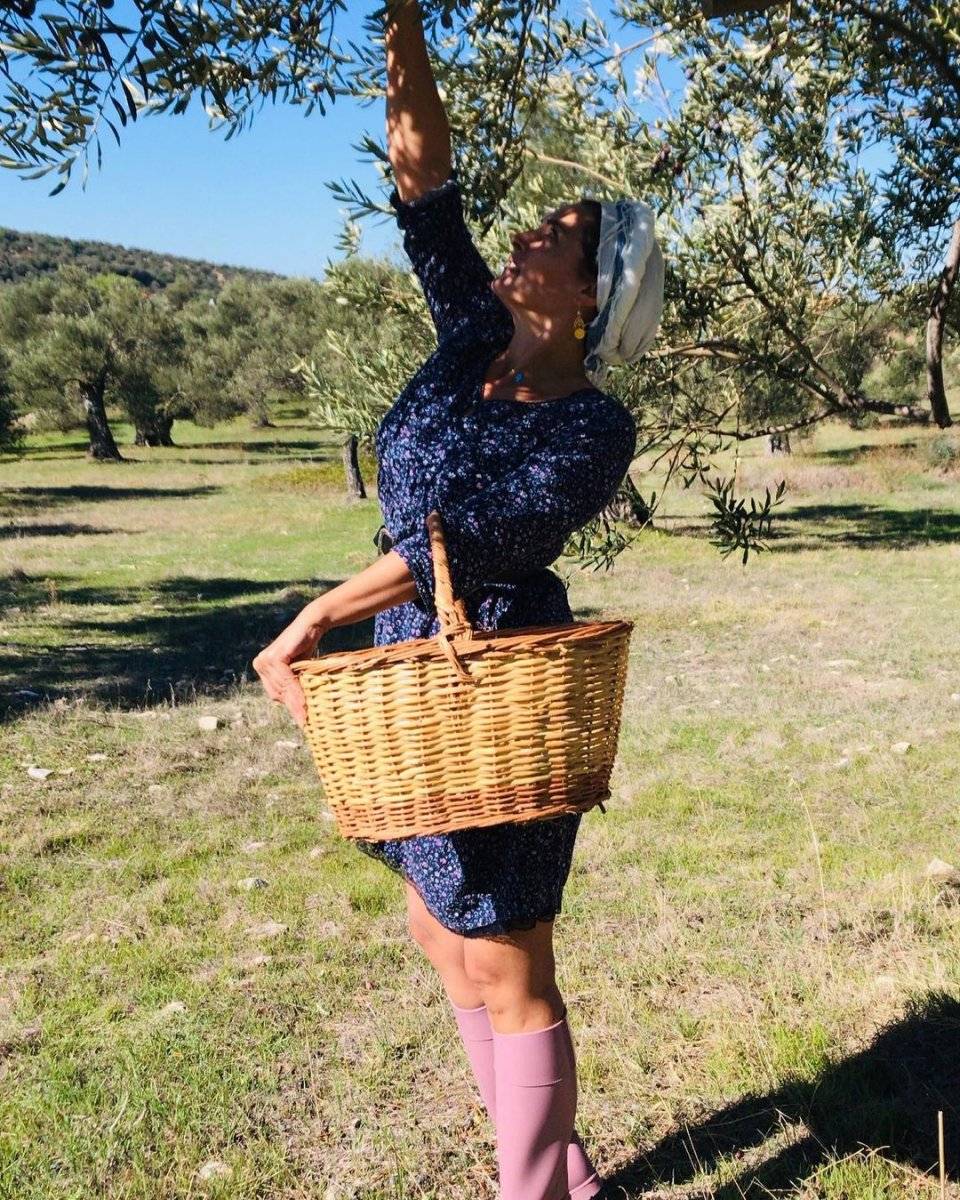 Aslıhan Gürbüz, çiftçilik belgesi aldı