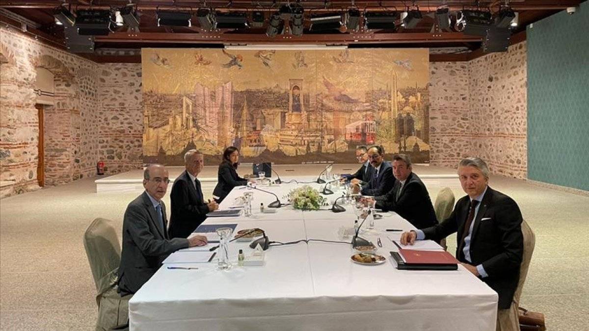 ABD ve AB, Yunanistan'la görüşmelerin yeniden başlamasından memnun