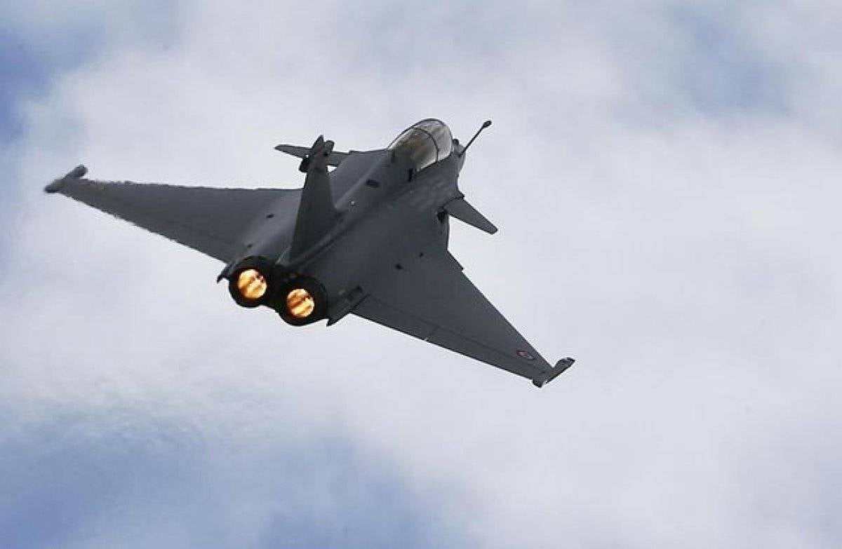 Fransa ile Yunanistan'dan, Rafale savaş jeti anlaşması
