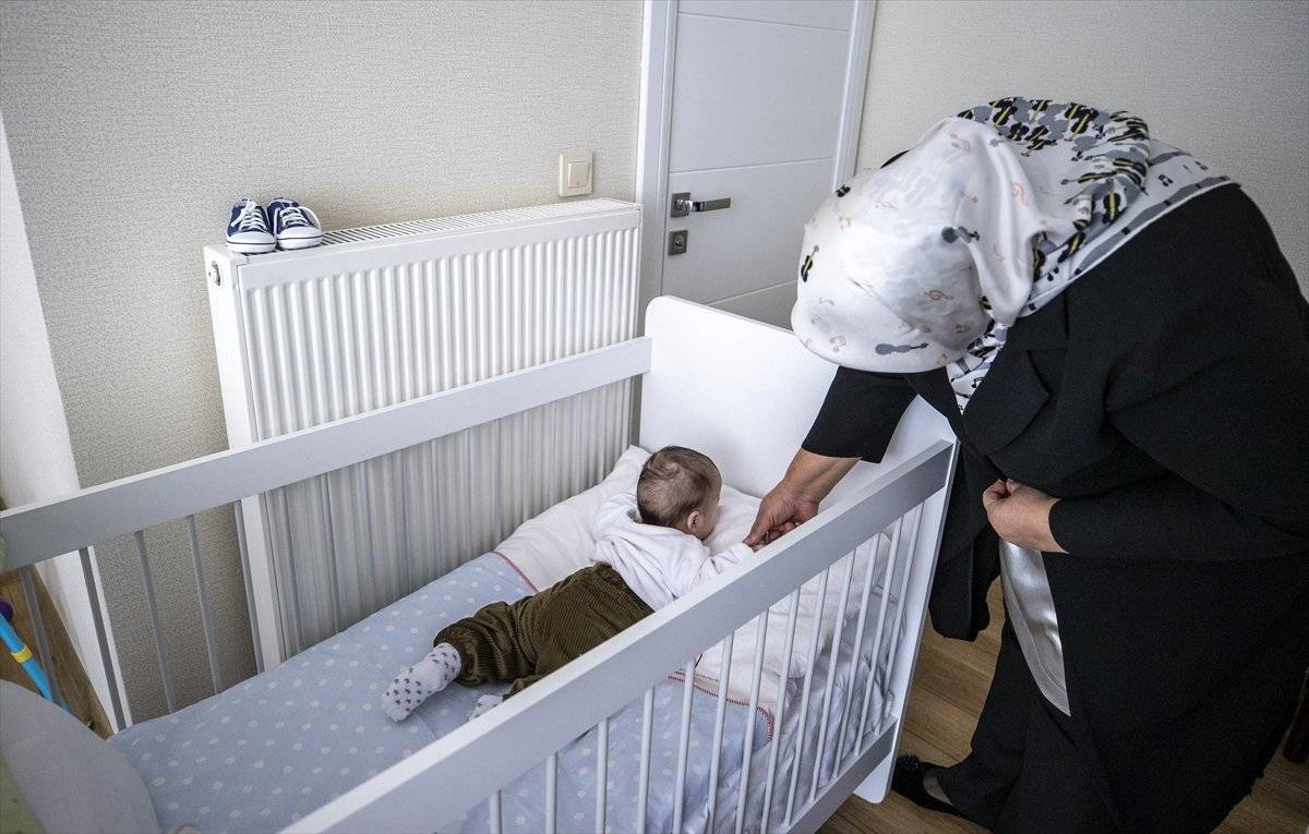 Milletvekili Habibe Öçal, 3 aylık bebeğe koruyucu annelik yapacak