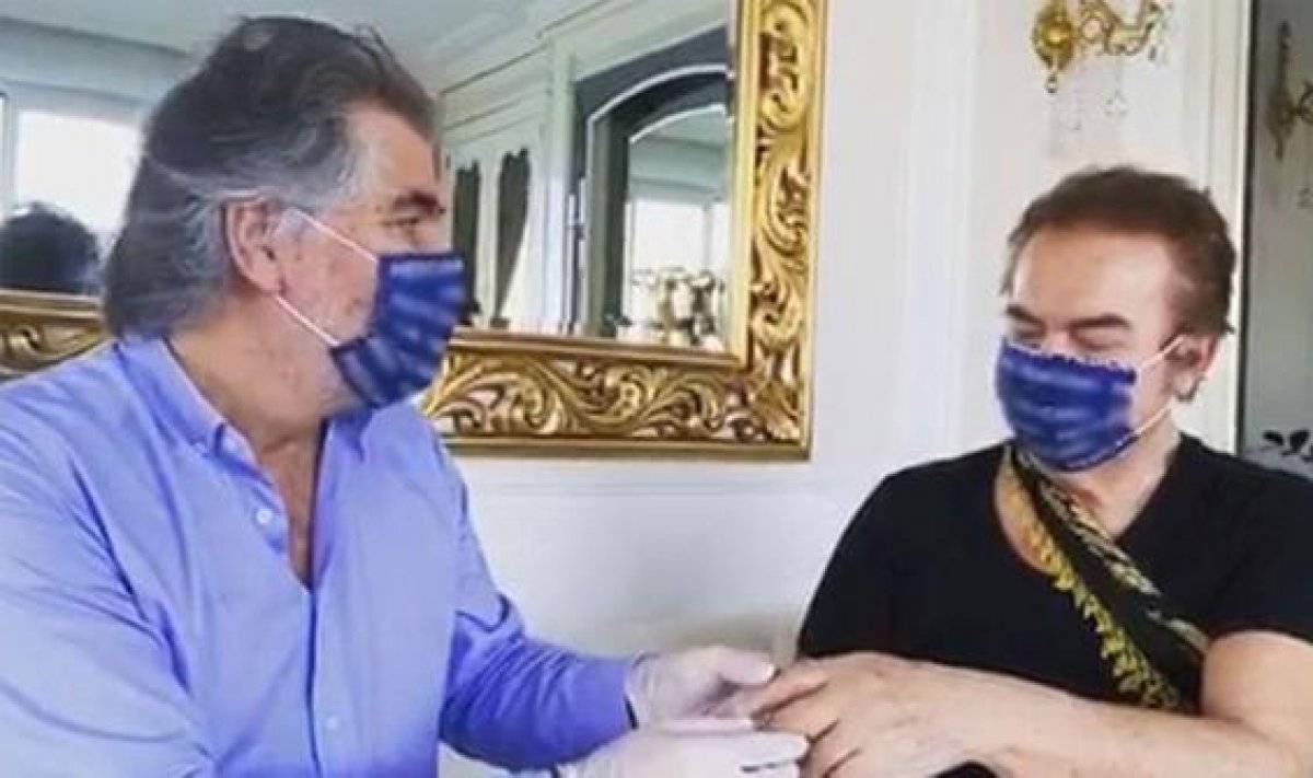 Orhan Gencebay'a ne oldu? Orhan Gencebay'ın sağlık durumu nasıl? Doktoru açıkladı..