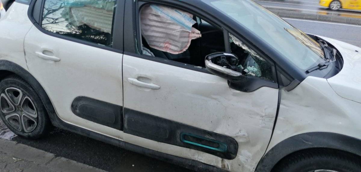 Küçükçekemce'de otobüs ile minibüs çarpıştı: 7 yaralı