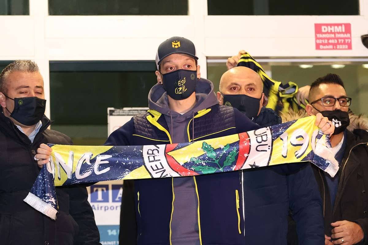 Mesut Özil imza töreni ne zaman, saat kaçta? Mesut Özil imza töreni nasıl izlenir?