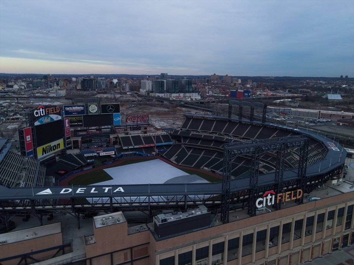 New York'ta koronavirüs aşısı sorunu