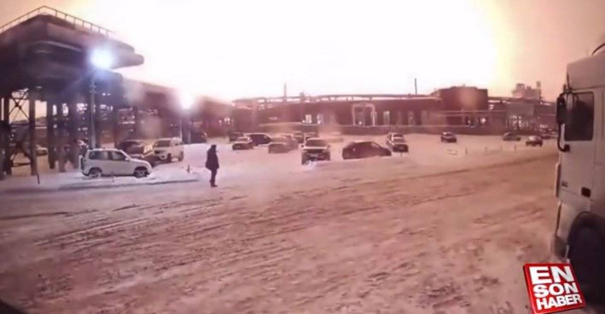 Rusya'da petrol rafinerisinde patlama