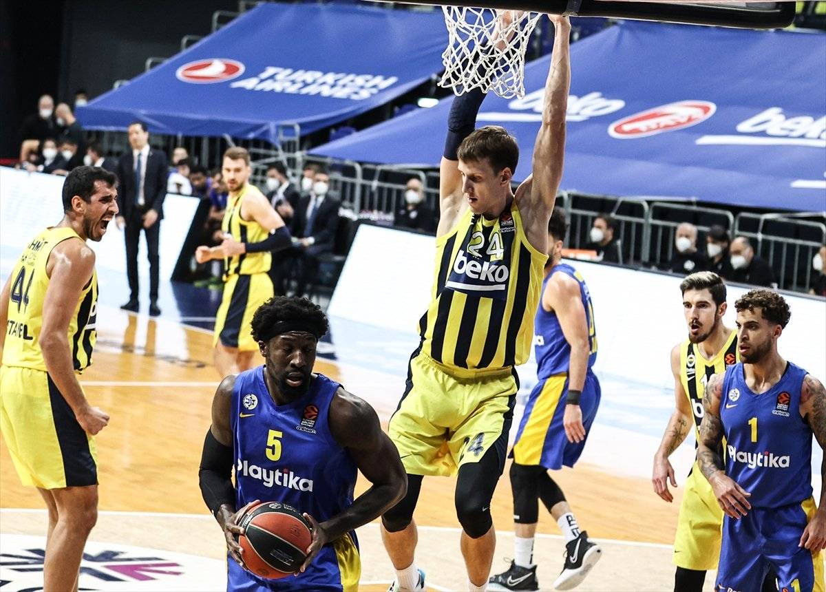 Fenerbahçe, THY Avrupa Ligi'nde üst üste 7. galibiyetini aldı