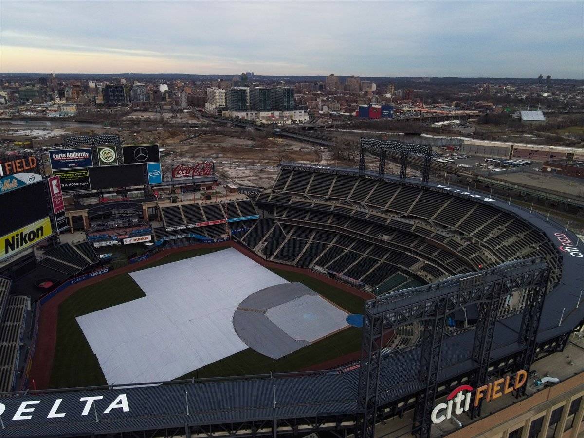 New York'ta koronavirüs aşısı sorunu