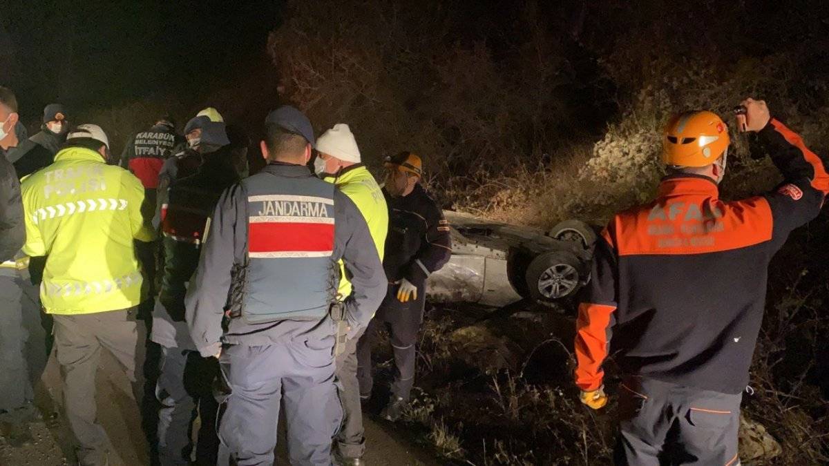 Karabük’te ehliyetsiz sürücünün otomobili takla attı