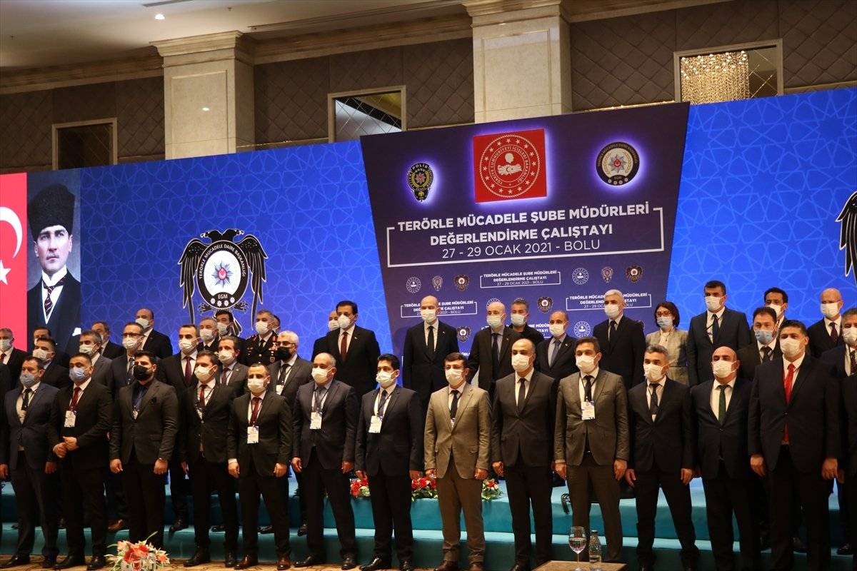 Süleyman Soylu'dan 'militan vali' söylemine tepki