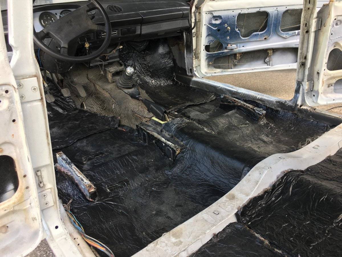 Hurda otomobili trafiğe çıkardılar