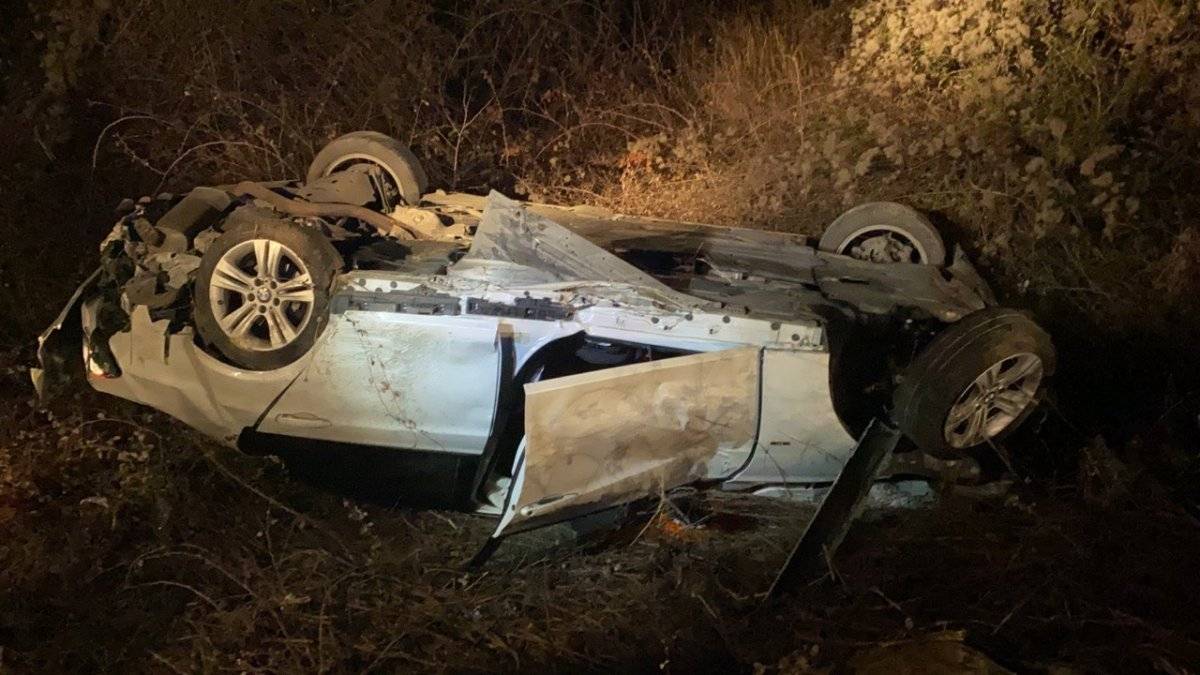 Karabük’te ehliyetsiz sürücünün otomobili takla attı