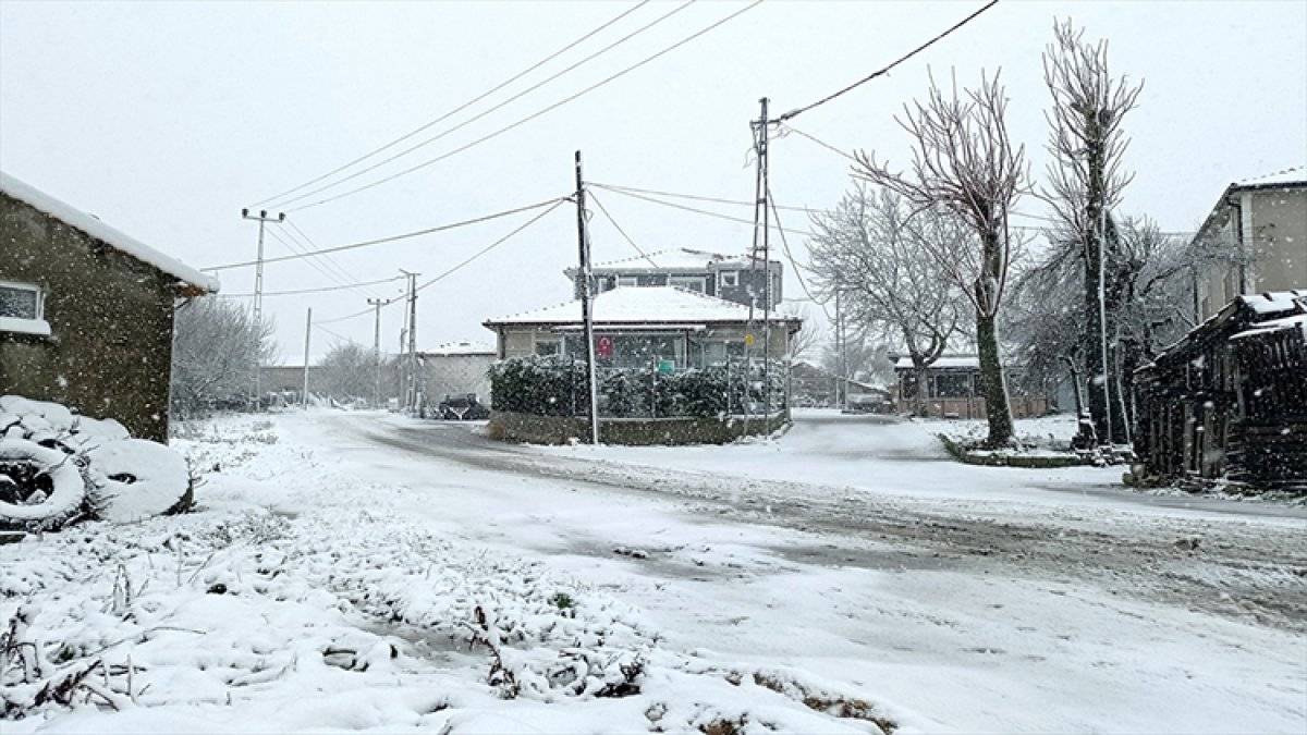 Kar yağışı, İstanbul'a giriş yaptı