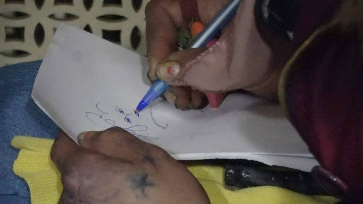 Bursa'da evsiz kadın, donmaktan kurtarıldı