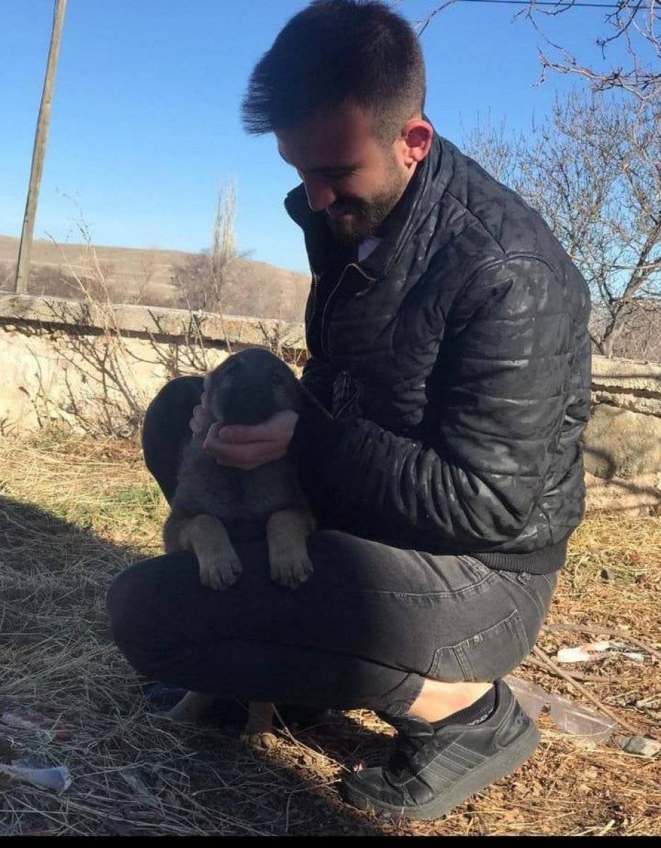 Niğde’de otomobil, istinat duvarına çarptı: 3 ölü