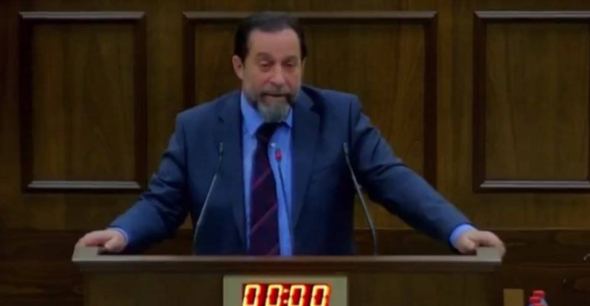 Serdar Denktaş, Kıbrıs'ta Türk askerini istemeyenlere cevap verdi