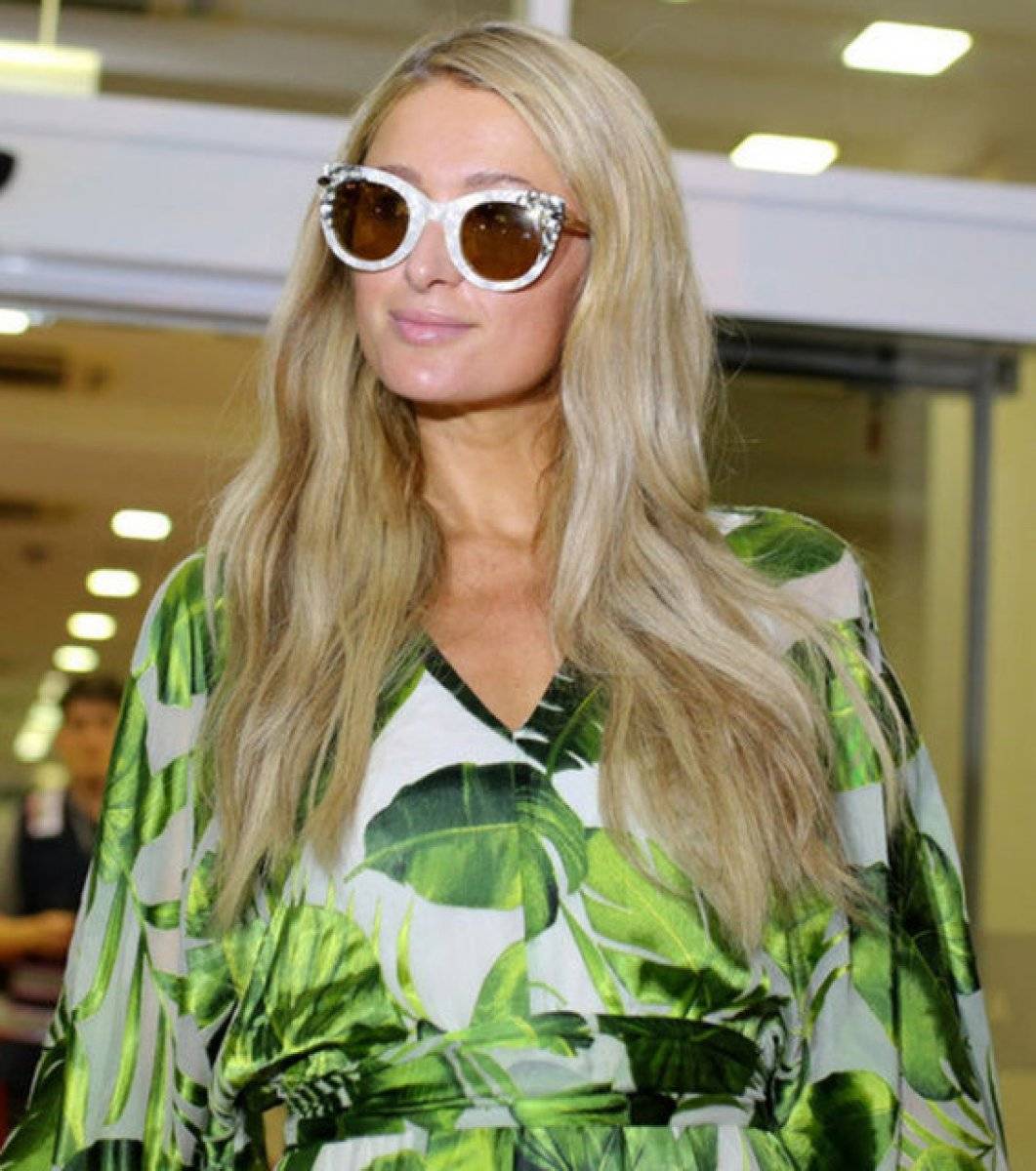 Paris Hilton, tüp bebek tedavisi görüyor