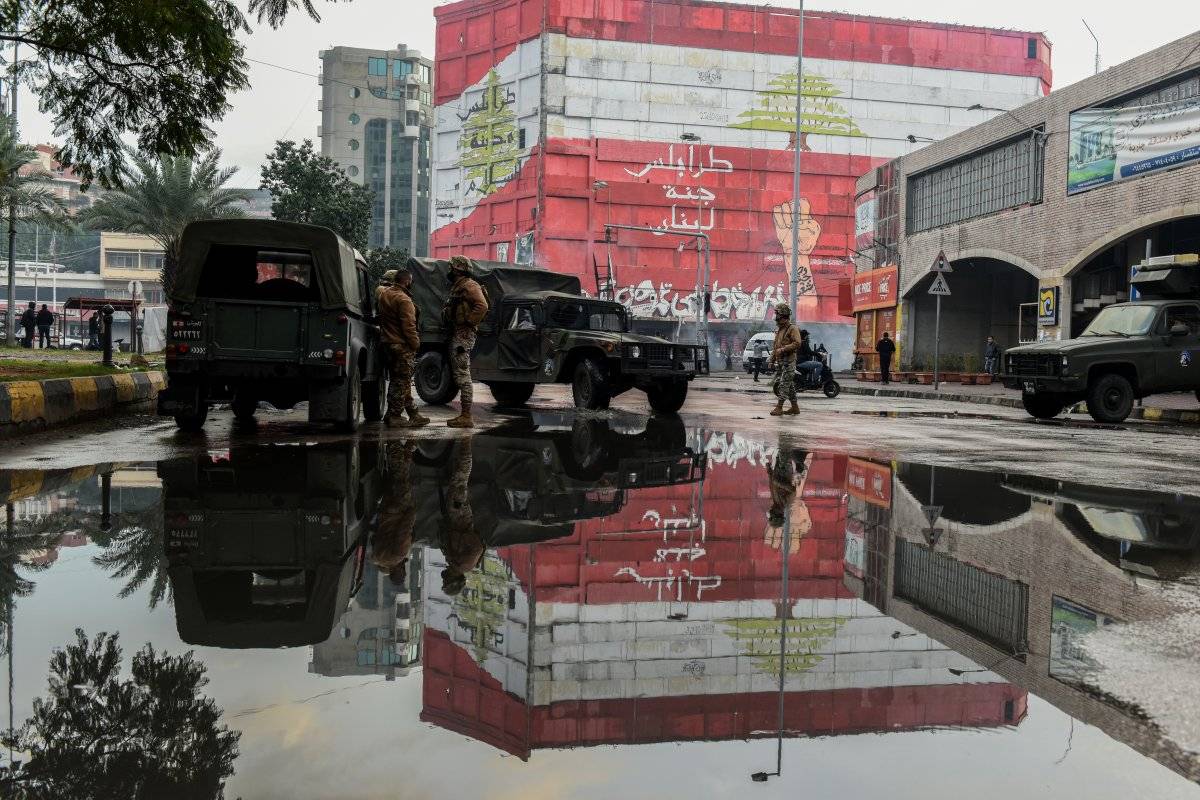 Lübnan'da sokağa çıkma yasağı protestoları devam ediyor