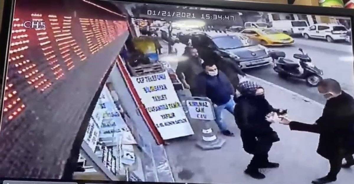 Şişli'de çantadan 10 bin lira çalan yankesici, esnafa yakalandı