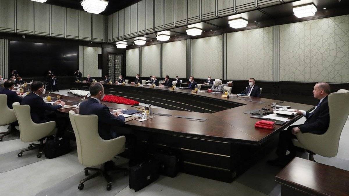 Kabine, yarın bir kez daha koronavirüs tedbirleri gündemiyle toplanacak