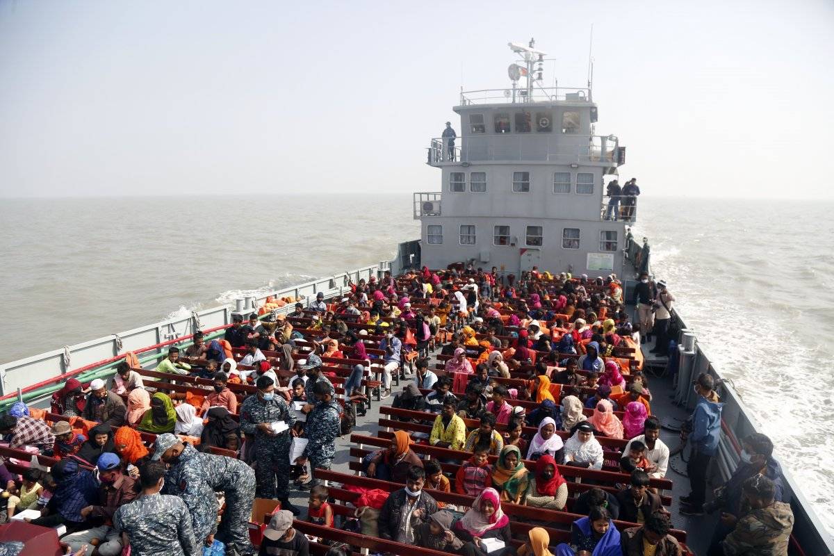 Bangladeş, tepkilere rağmen Arakanlı Müslümanları Bhasan Char Adası'na gönderiyor