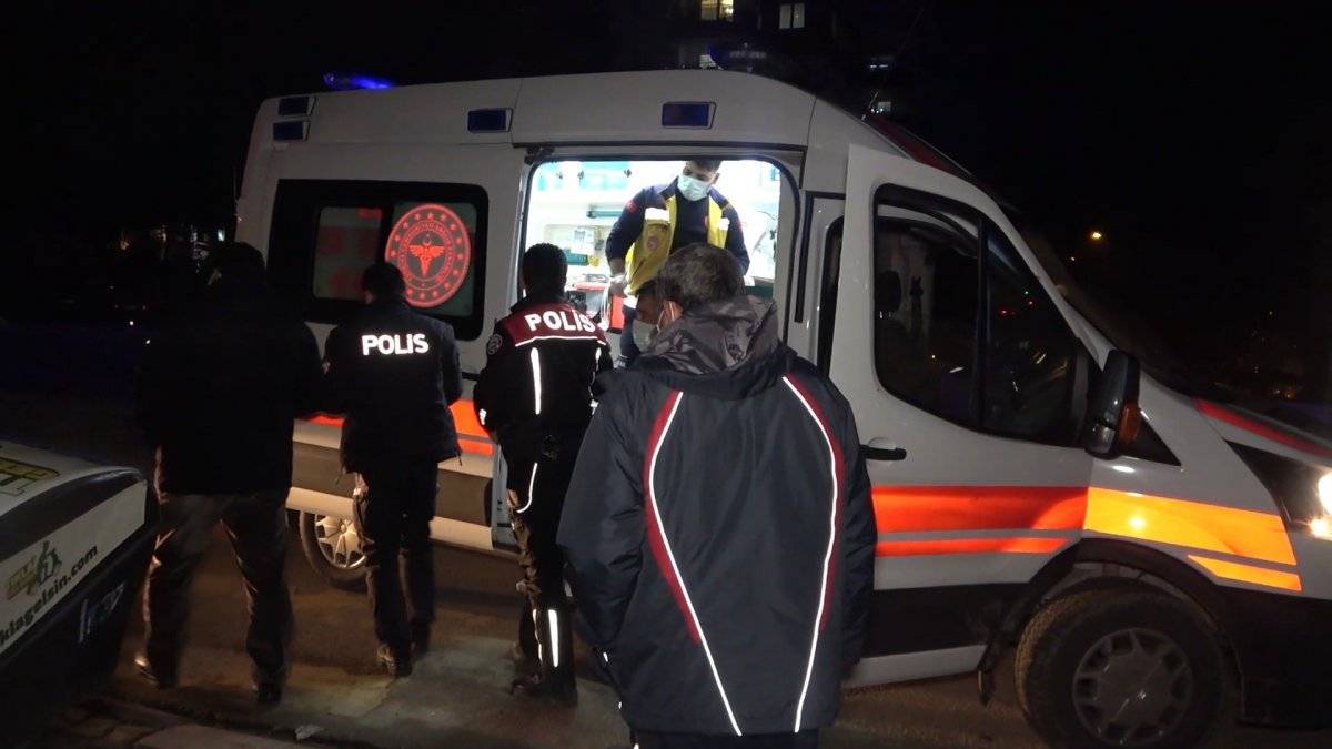 Kırıkkale'de pizza yetiştirmeye çalışan kurye kaza yaptı