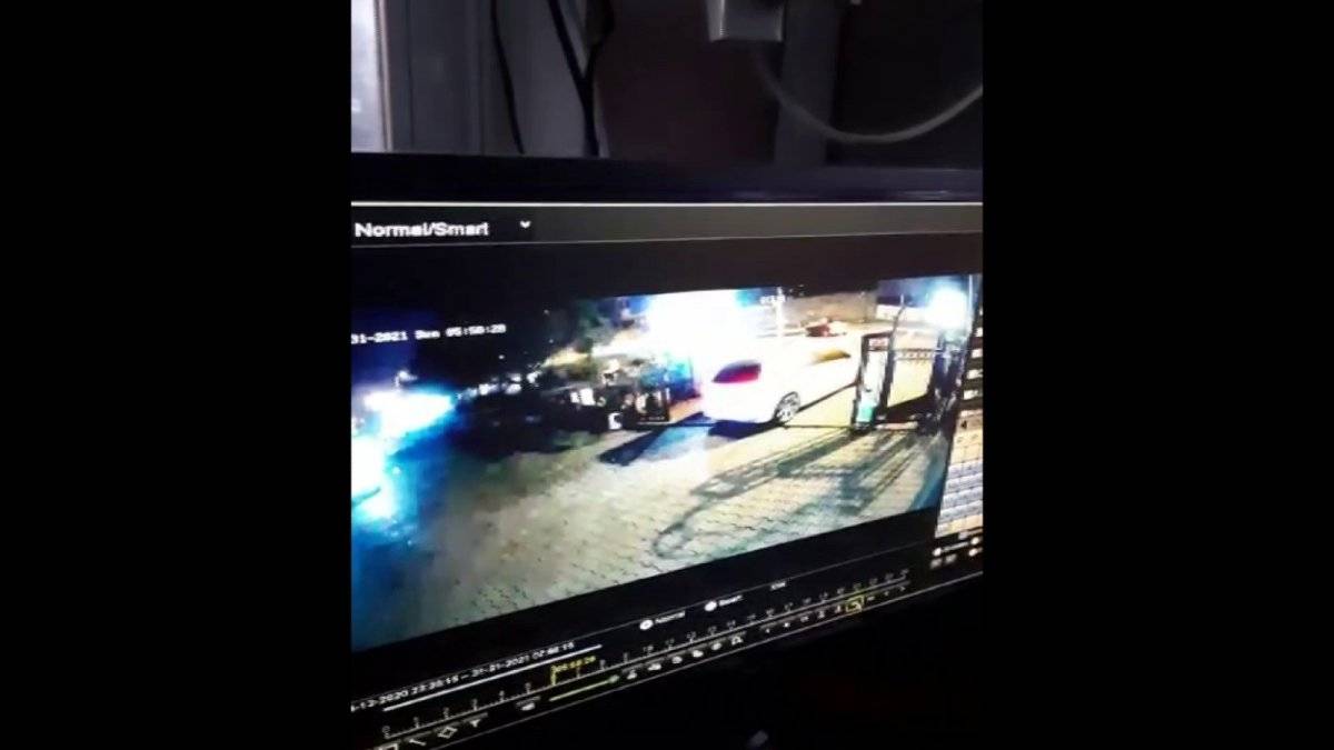 Pendik’te site sakini gibi davranıp, otomobilleri çaldılar