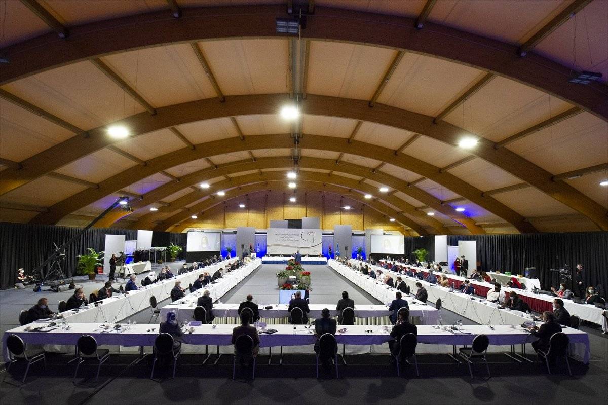 Libya Siyasi Diyalog Forumu, geçici hükümeti belirlemek için İsviçre'de
