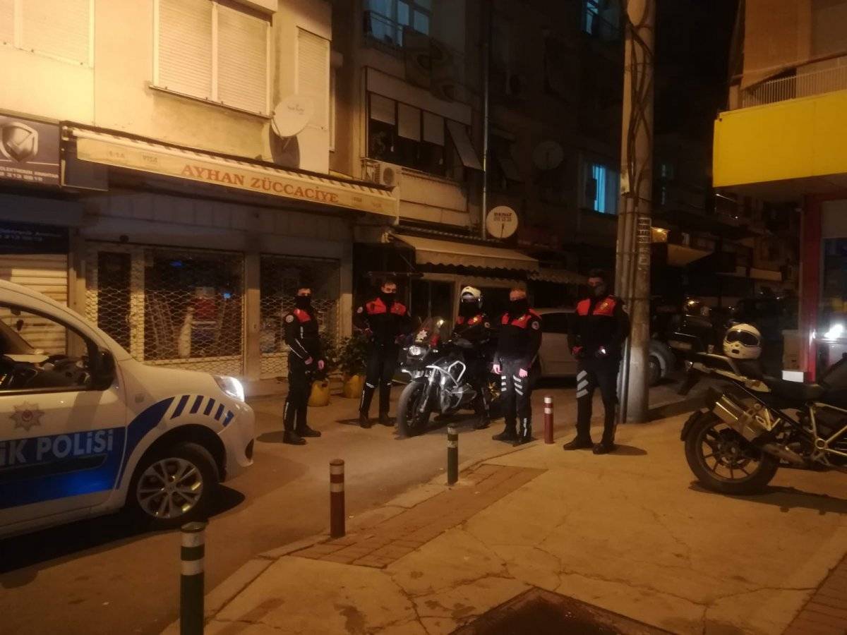 İzmir’de 'dur' ihtarına uymayan sürücü kaza yaptı: 22 bin lira ceza