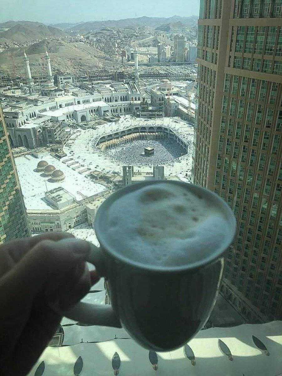 Kabe'nin etrafında yükselen rezidans oteller