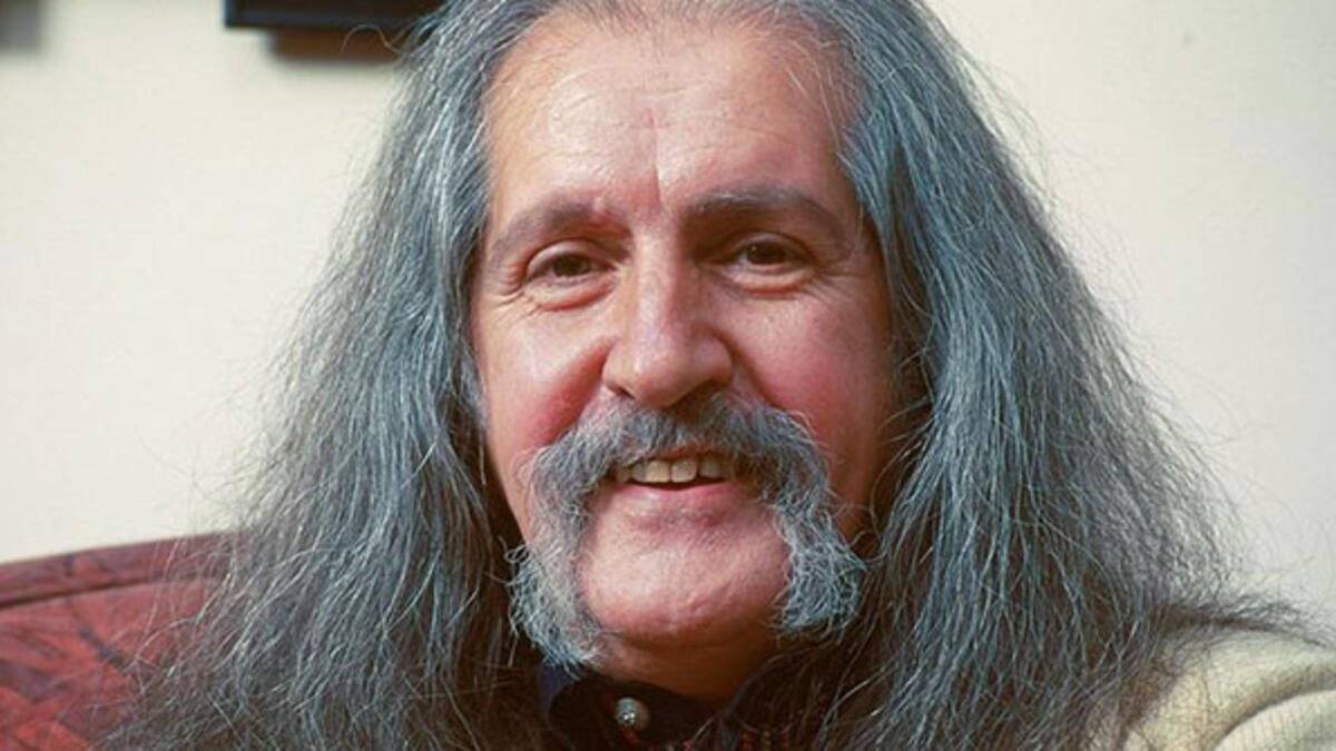 Barış Manço ölüm yıl dönümünde anılıyor.. Barış Manço kimdir? Barış Manço ne zaman, neden öldü?