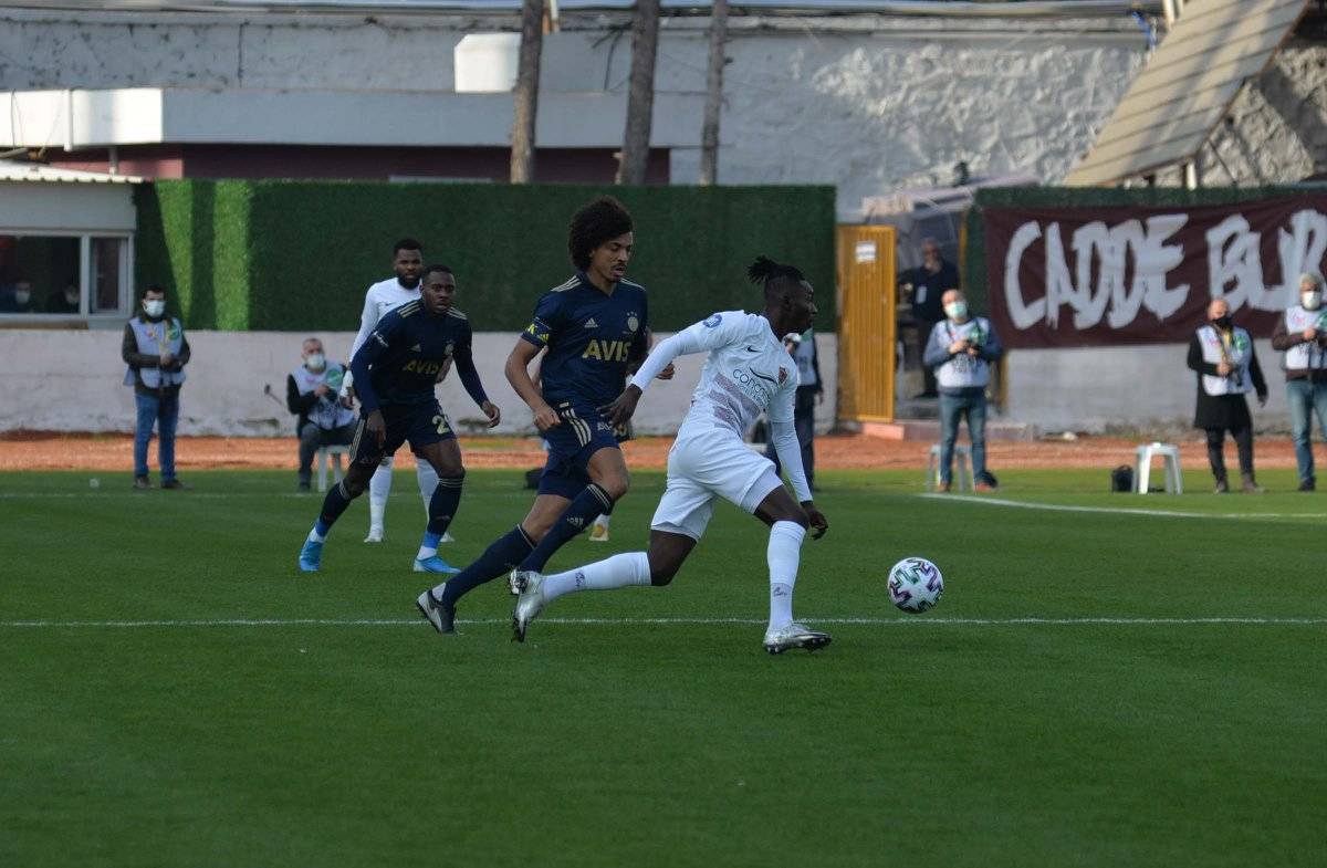 Luiz Gustavo derbi öncesi sakatlandı