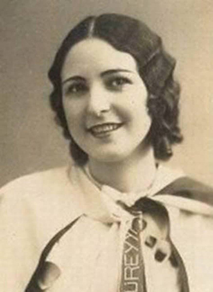 Safiye Ali kimdir? İlk Türk kadın doktor Safiye Ali hayatı ve biyografisi..