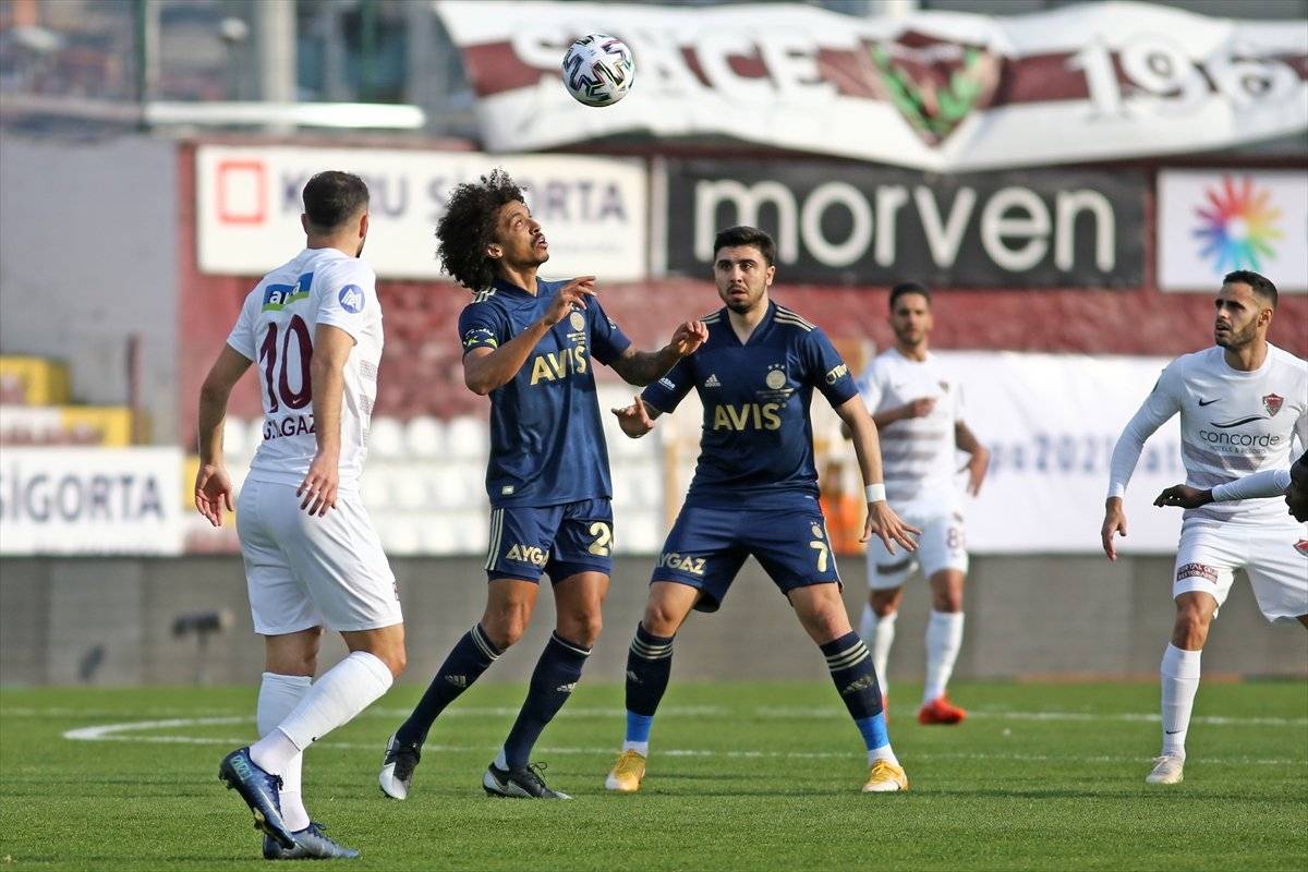 Luiz Gustavo derbi öncesi sakatlandı