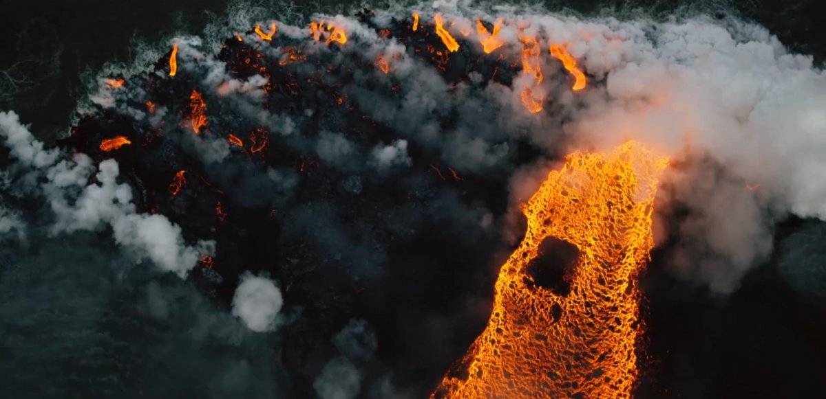 BBC'den belgesel: Doğayı kirleten insanlık, 'yanardağa' dönüştü