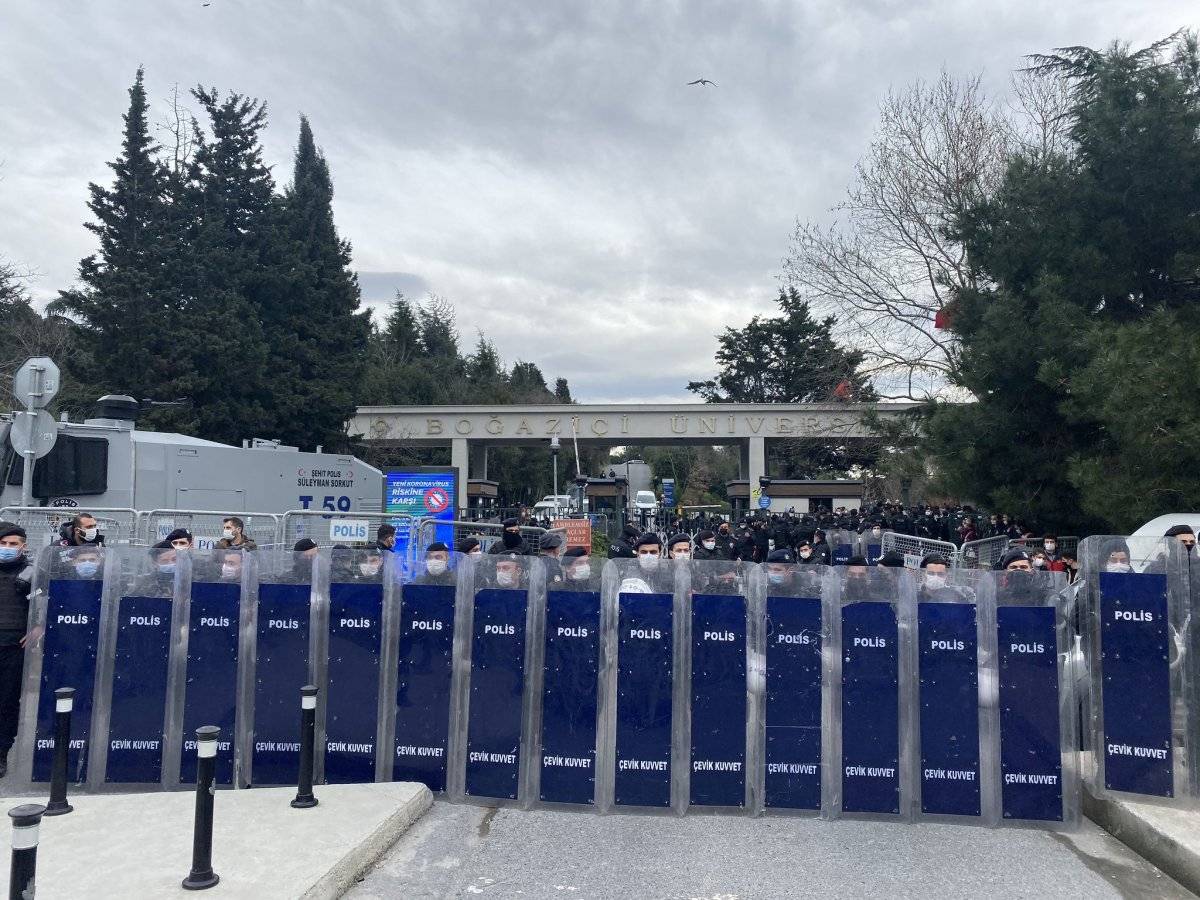 Boğaziçi’nde eyleme katılan 101 şüphelinin öğrenci olmadığı ortaya çıktı