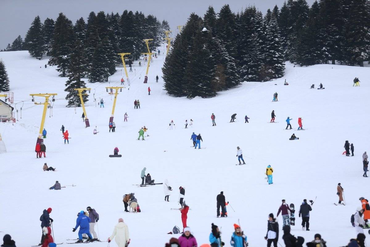 Koronavirüs Uludağ'daki otel partisini afetmedi: 11 personelin testi pozitif