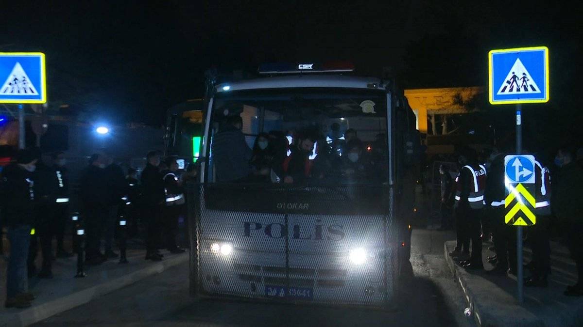 Boğaziçi Üniversitesi'nde gözaltına alınanlardan 98’i serbest kaldı