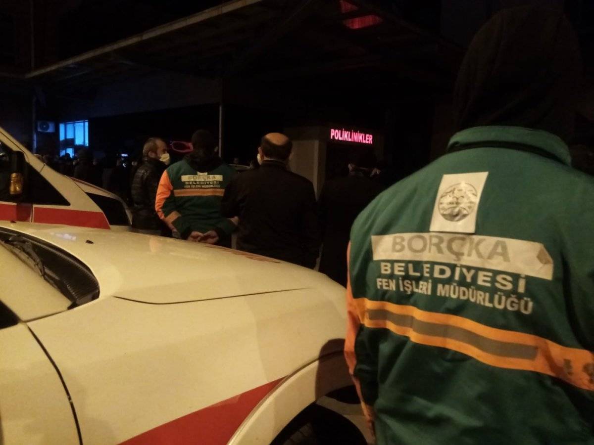 Artvin’de su şebekesini onarmak için girdiği çukurda can verdi