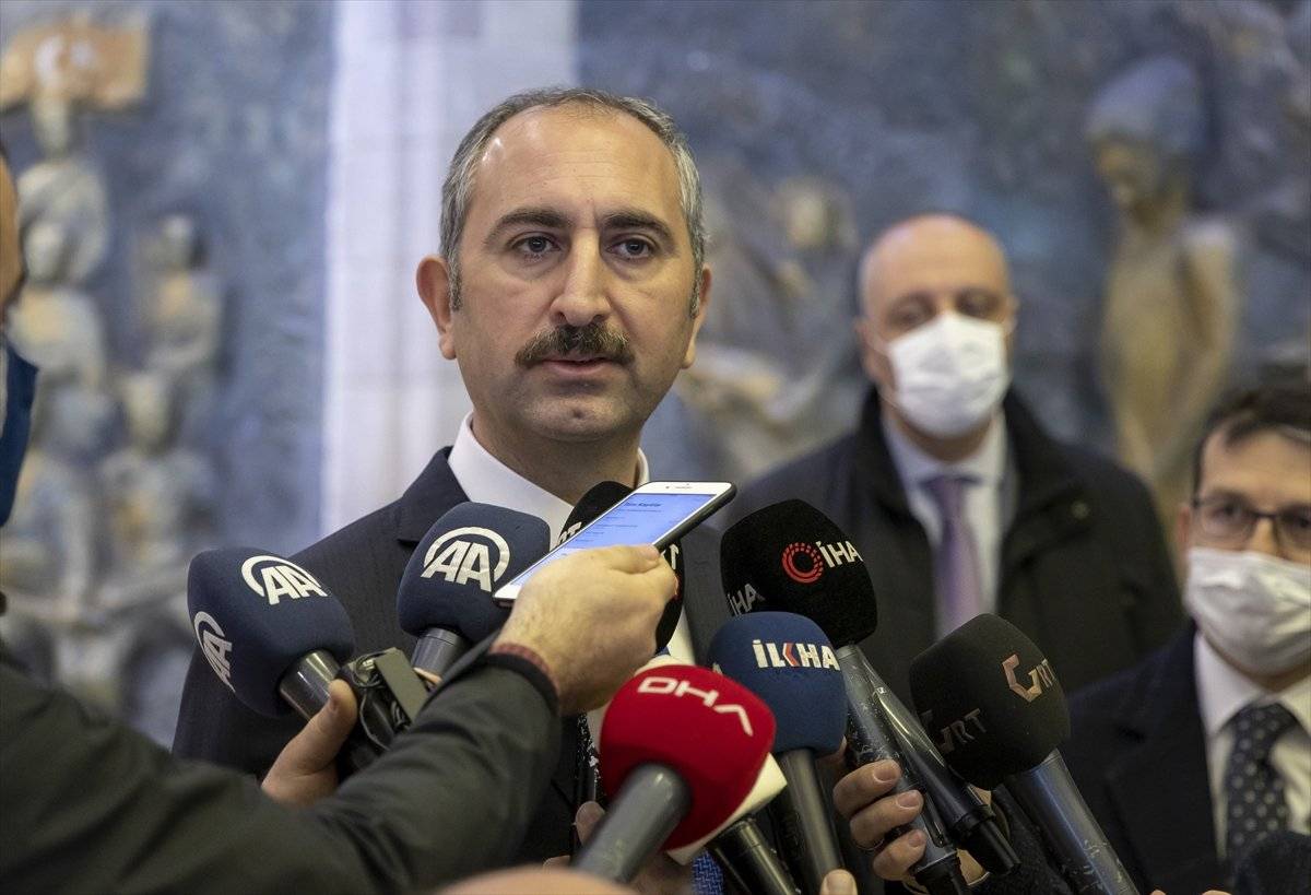 Abdulhamit Gül: Yeni ve sivil bir anayasayı milletimizle yapacağız