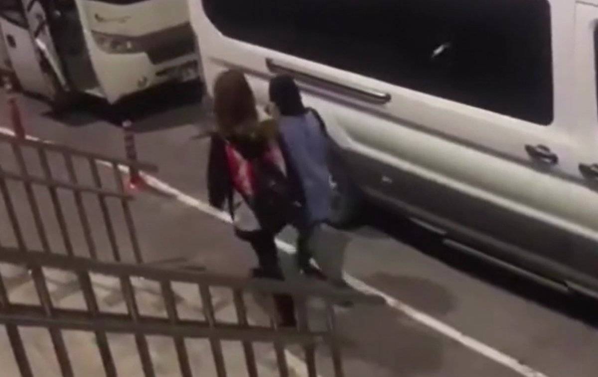 Emniyet, gözaltına alınan başörtülü öğrencinin görüntülerini paylaştı