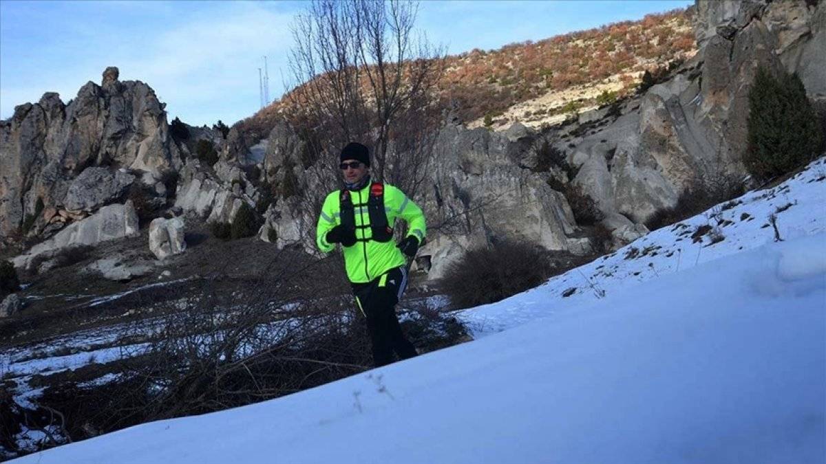 Maraton koşucusu zabıta memuru