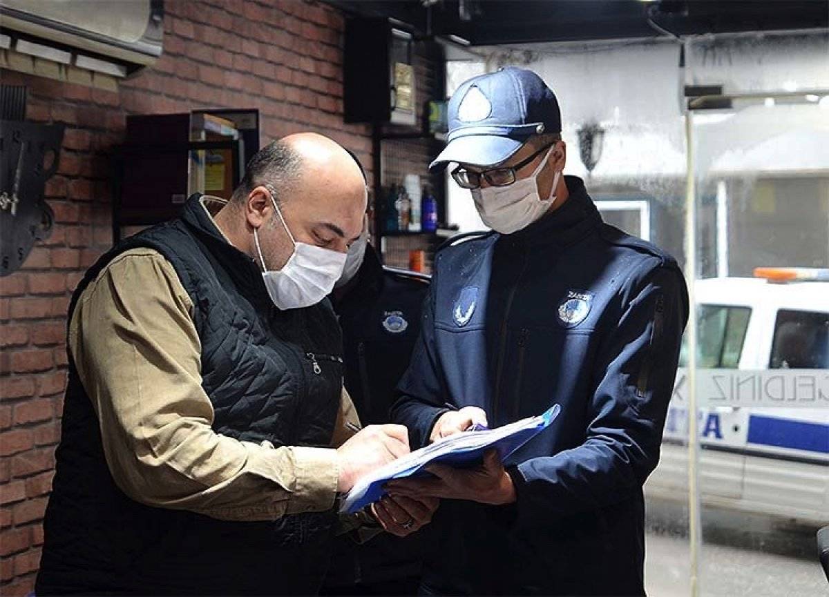 Maraton koşucusu zabıta memuru