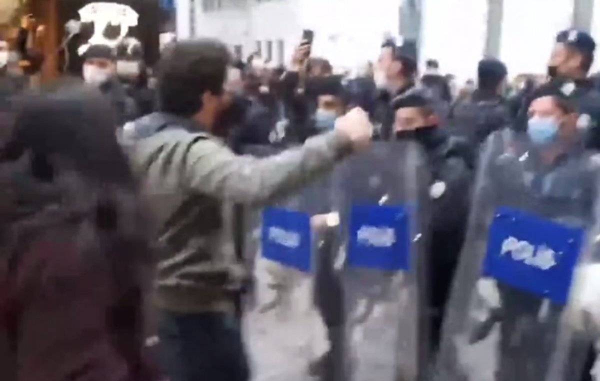 Kadıköy'de protestocular, katil polis sloganı attı